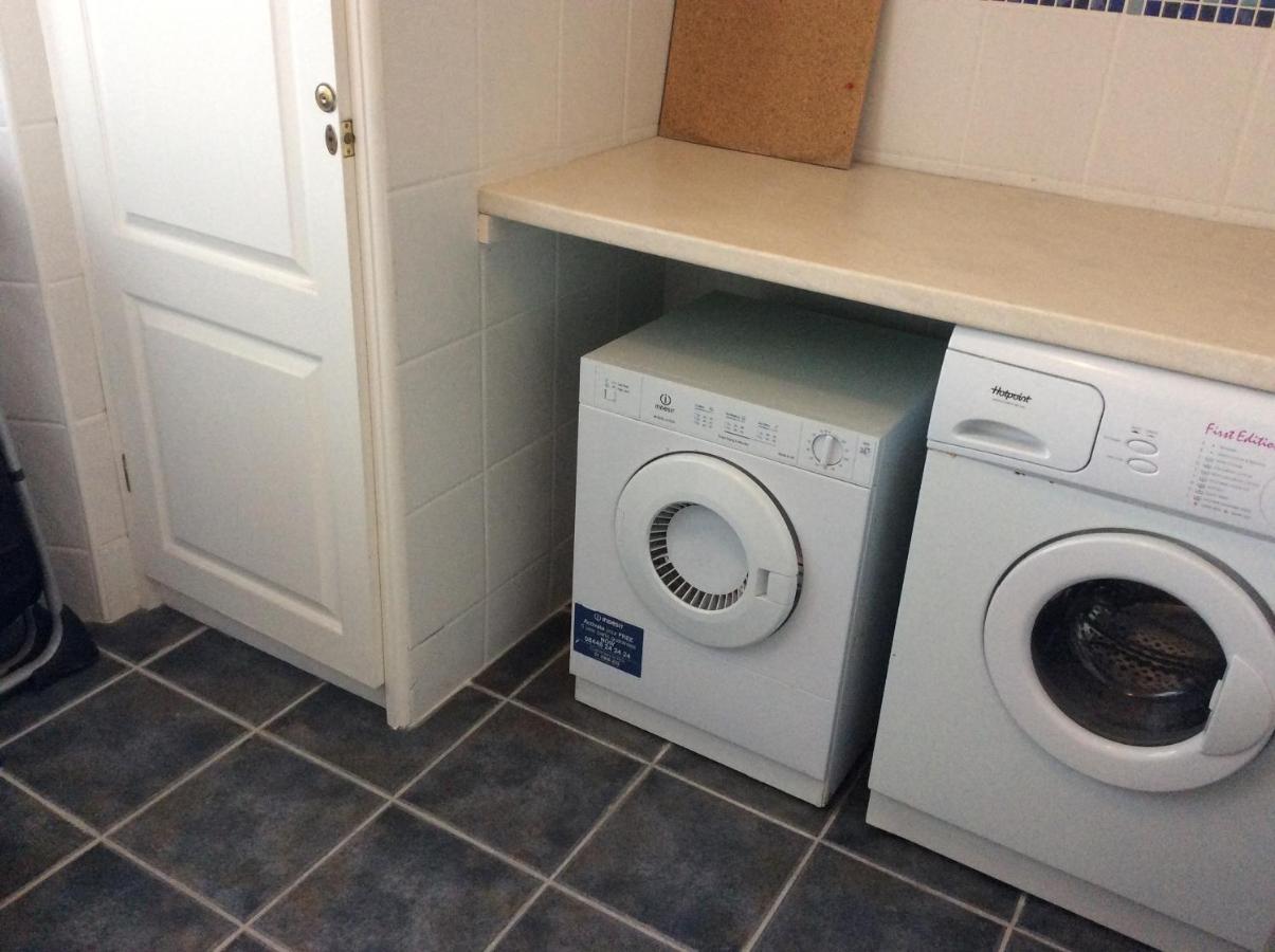 Spinnaker - Self Catering Apartment, Tenby Dış mekan fotoğraf