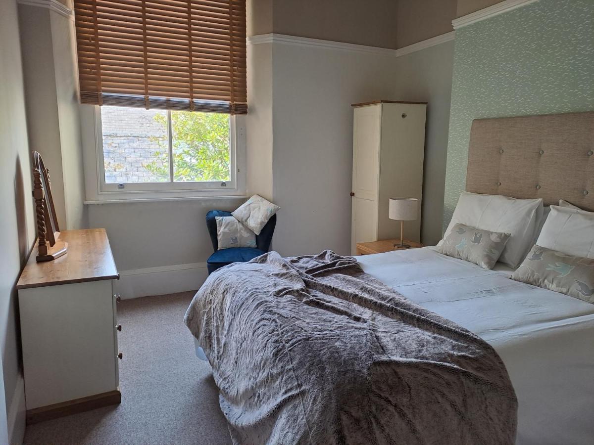 Spinnaker - Self Catering Apartment, Tenby Dış mekan fotoğraf